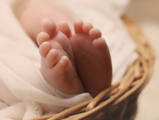 刚出生的婴儿-阿普伽新生儿评分